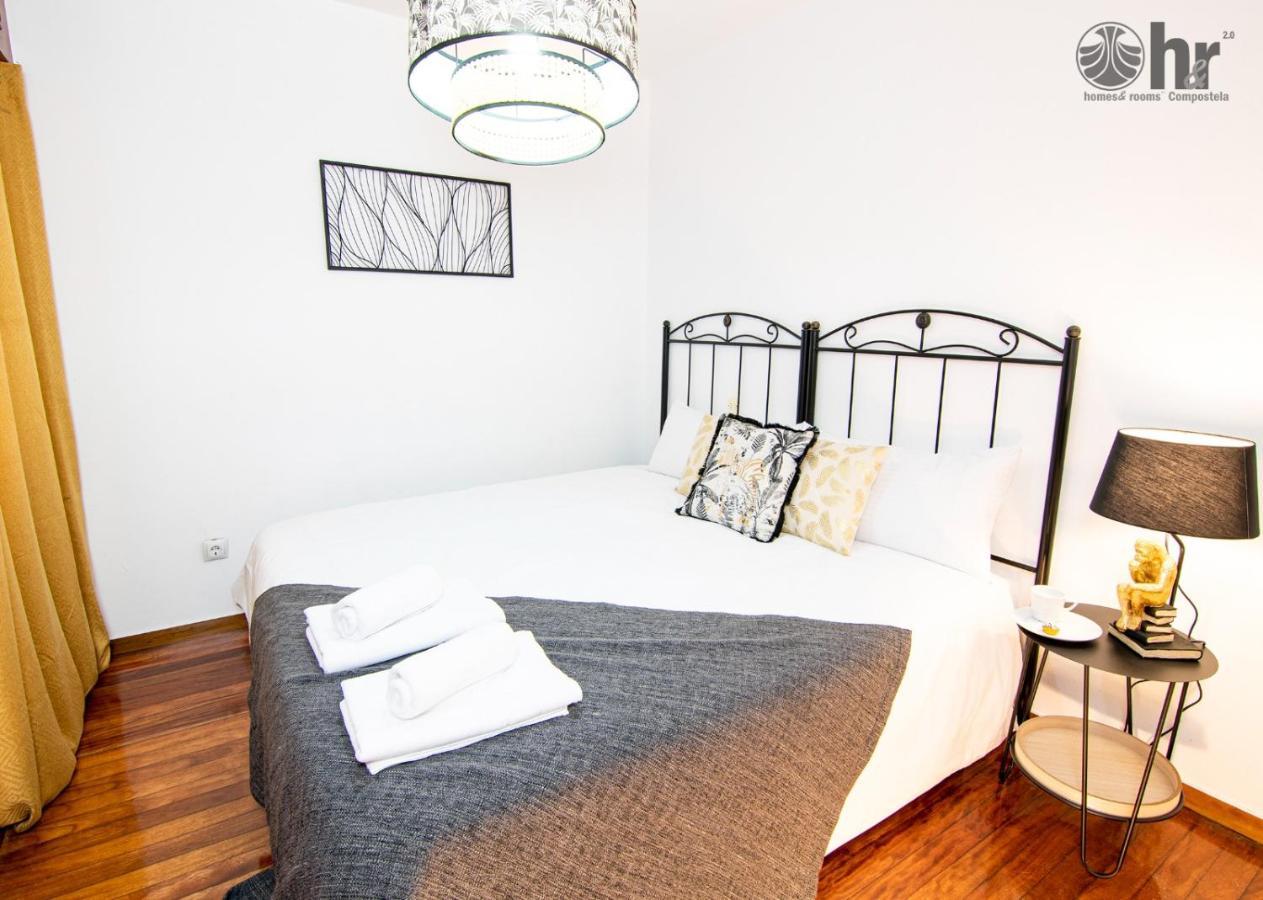 Entire Apartament 1 Minute From The Historical Center Santiago de Compostela Bagian luar foto