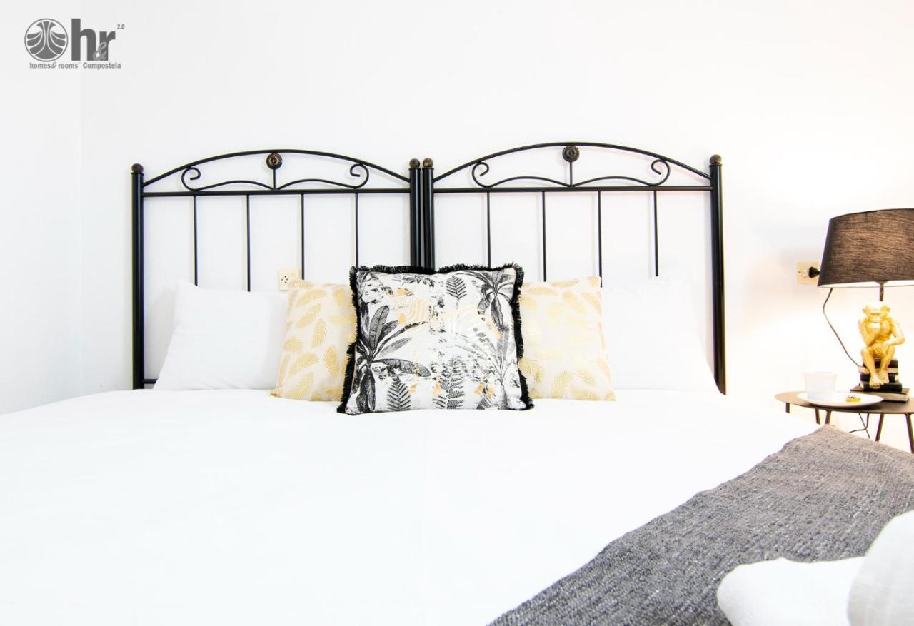 Entire Apartament 1 Minute From The Historical Center Santiago de Compostela Bagian luar foto